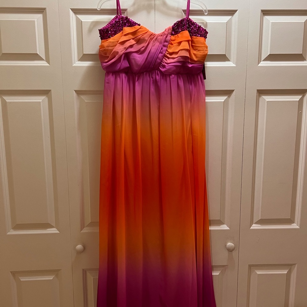 Elegant Pink and Orange Ombre Gown | women’s 20 | prom, formal, cocktail